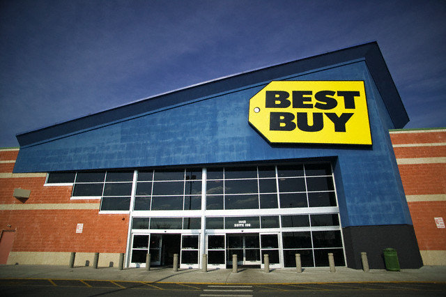 Best Buy Jumps To Visa For Processing