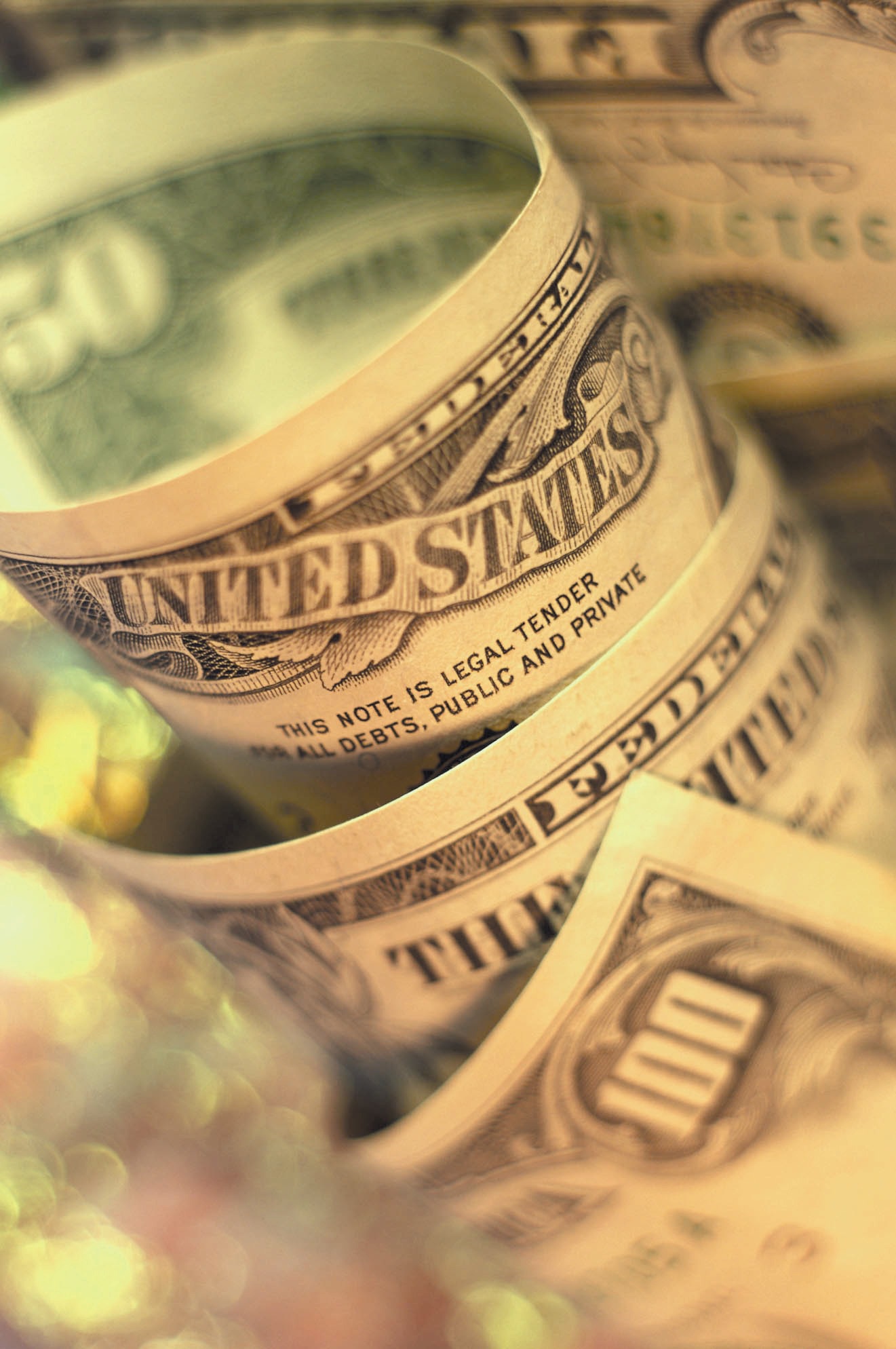 Moscow Cracks Down On The Dollar