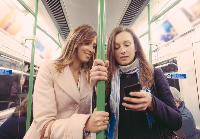 Canadian Commuters Spur New Breed Of Mobile Shoppers