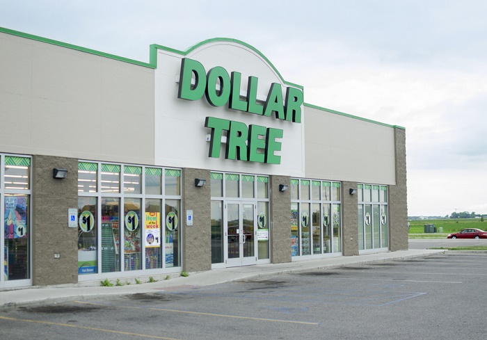 Why Jim Cramer Thinks Dollar Stores Are Retail’s Last Hope