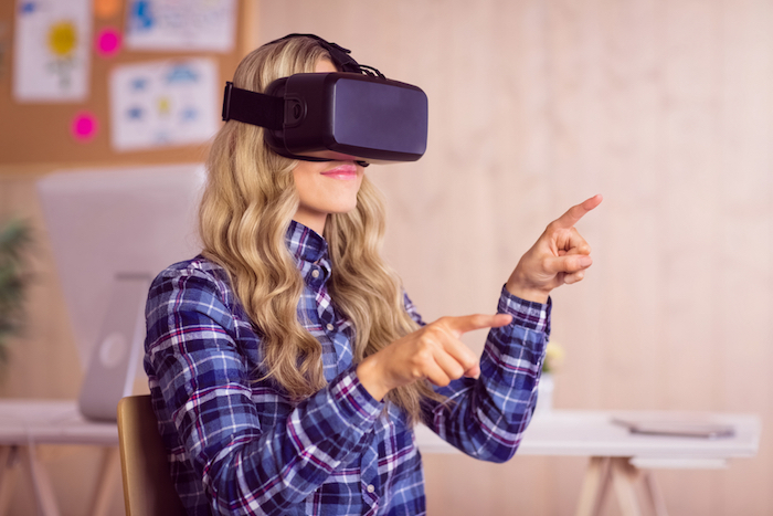 Gear Commerce Throws Its Hat Into VR Retail Ring