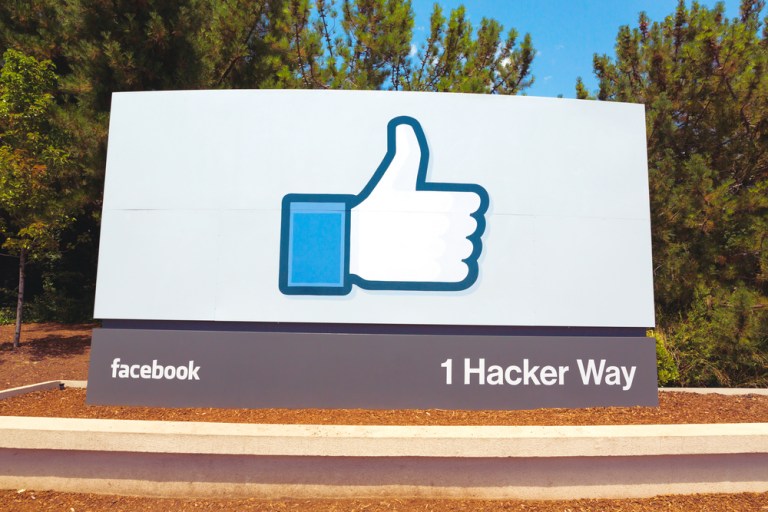 Facebook is expanding its ad network beyond its own platform.