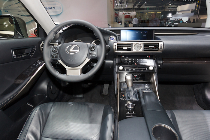 Update Bricks Lexus’ Dashboard Navigation And Entertainment System