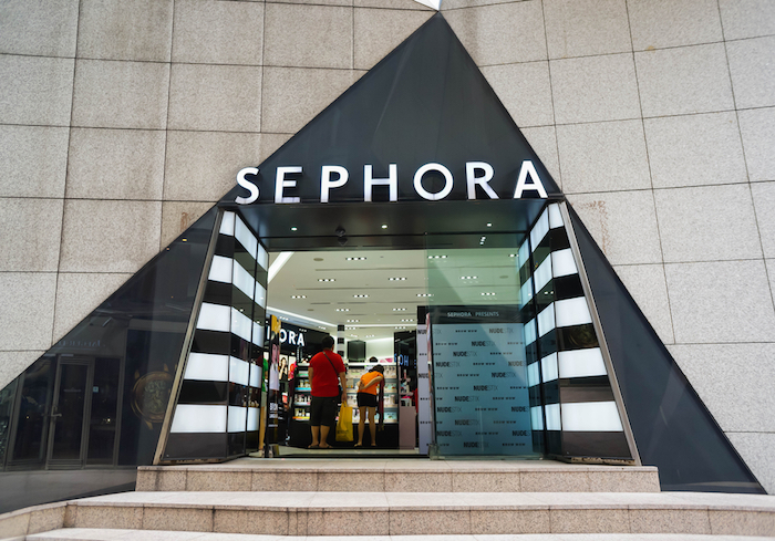 Is In-Store Beauty Immune From Online?