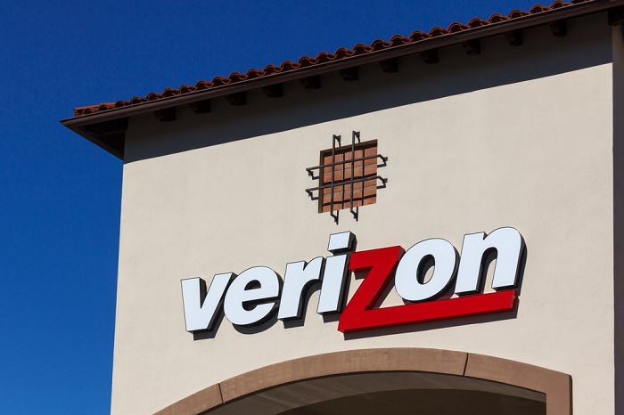 Verizon Closes In On Yahoo Deal