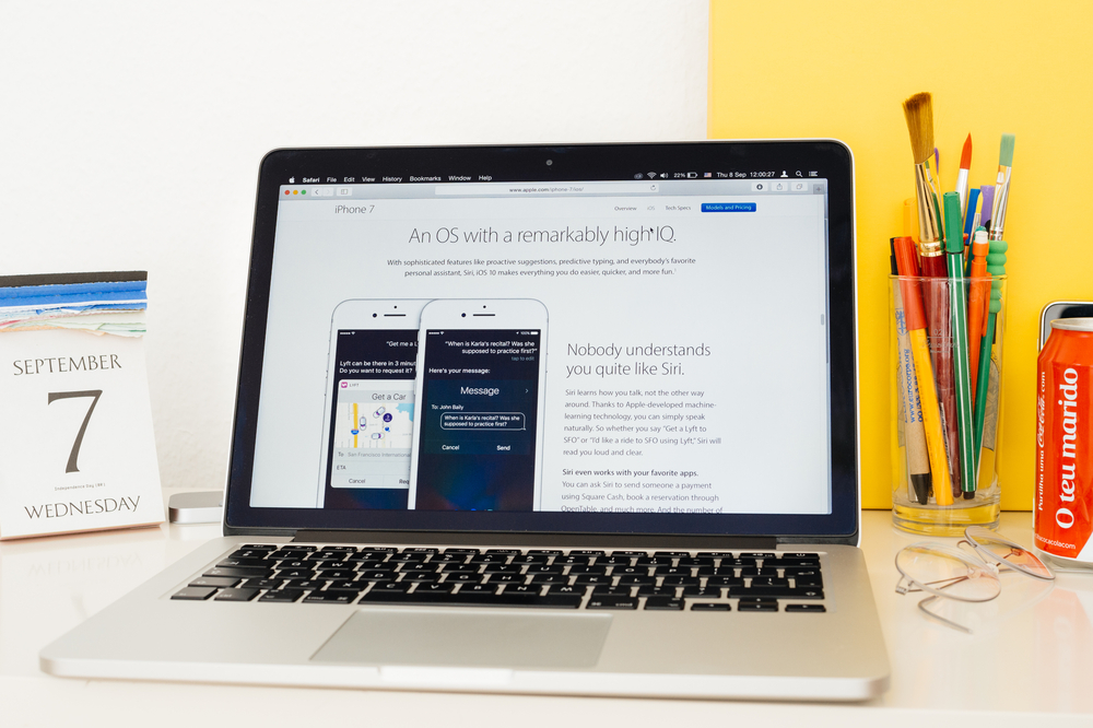 Can Apple’s Siri Stand Up To The Chatbot Competition?