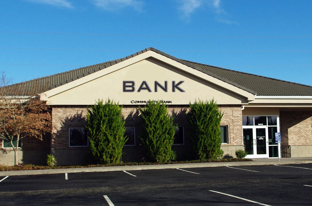 Small Banks Pumped For Trump, Big Banks Coming Around