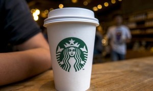 starbucks ceo steps down