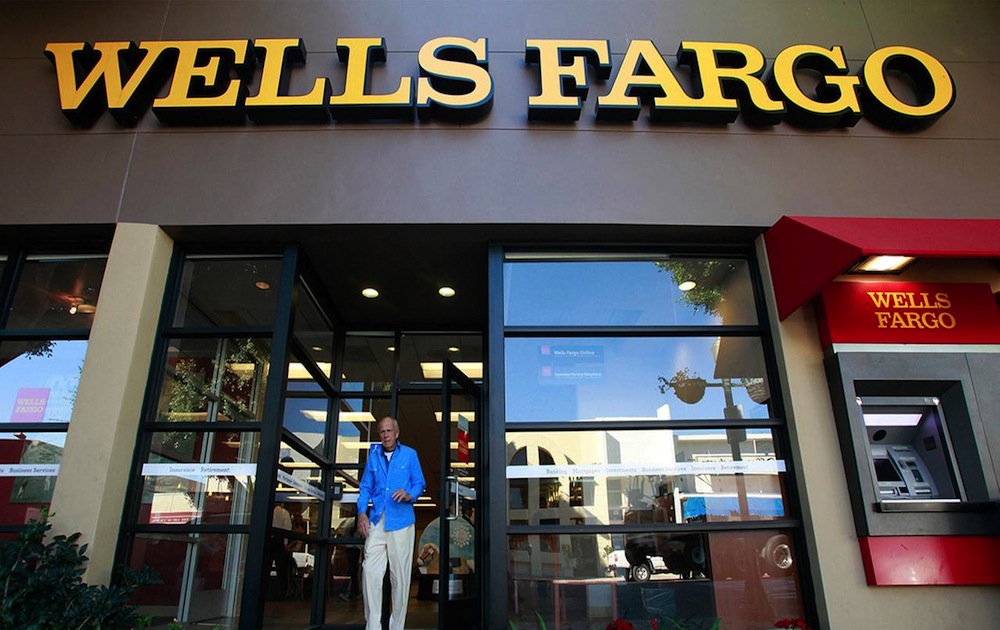 Wells Fargo’s Top Execs May Be Saying Bye-Bye To 2016’s Bonuses