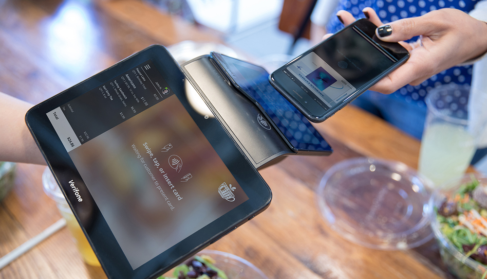Amid Retail and Device Demand, Verifone Edges EPS Estimates, Divestitures Loom