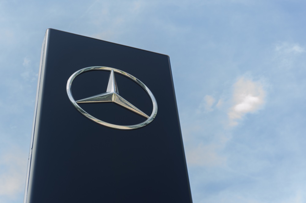 Daimler Financial Services More Than Doubles Mobile Services Usage