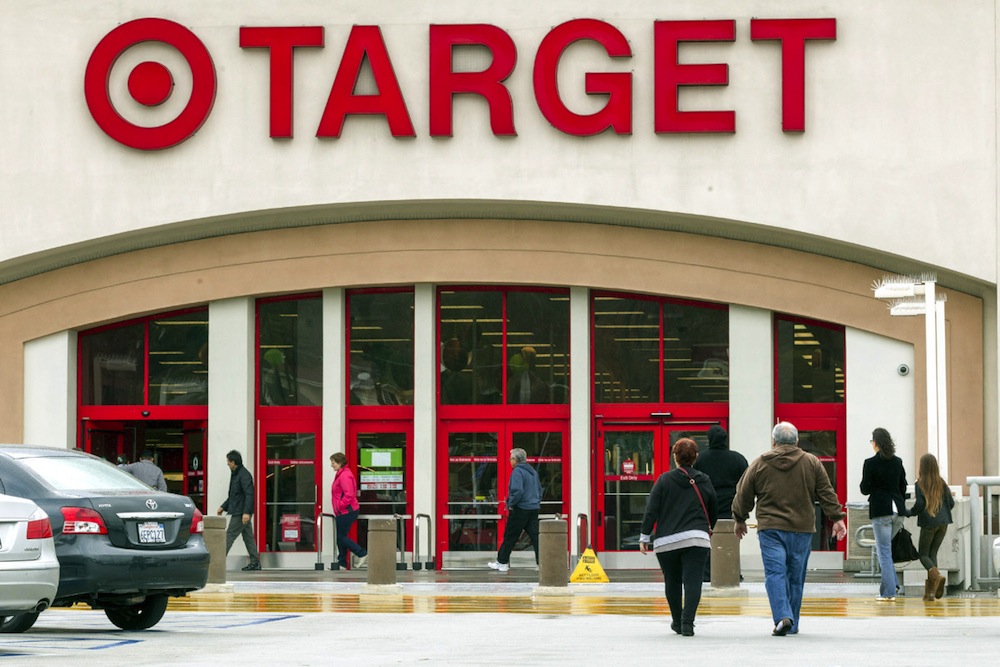 Target Tests Curbside Delivery