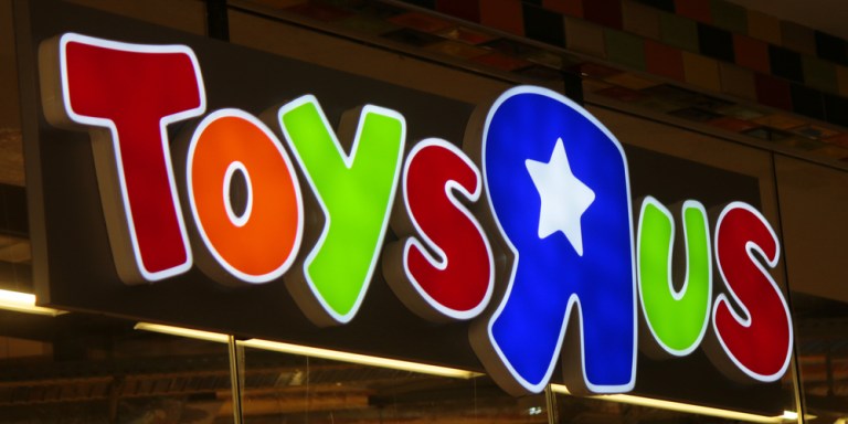 Toys R Us Sign