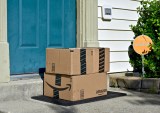 Amazon Focuses on Delivery Vans Over Drones