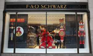 FAO Schwarz Planning New Locations, Collections