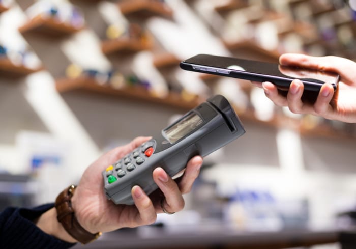 How mPOS Paves the Way to Self-Checkout