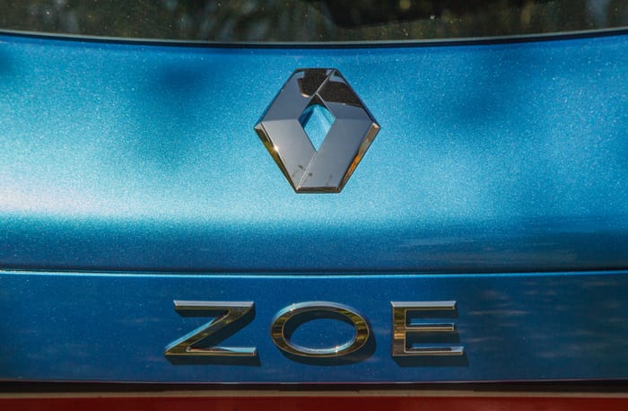 Google Deepens Connected Car Partnership with Renault