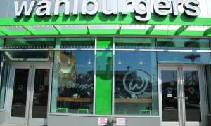 Wahlburgers App Offers Order-Ahead, Rewards