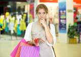 holiday shopping, consumer spending, retail sales, brick-and-mortar, foot traffic, news