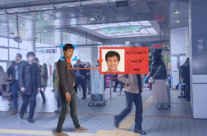 facial recognition scan airport