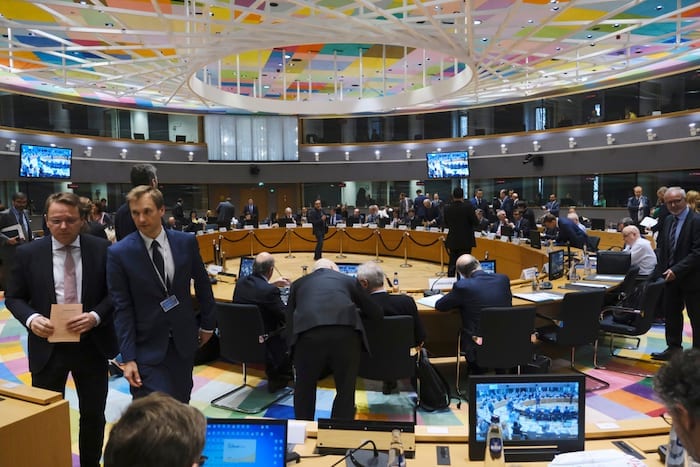 New EU Policy Pushes For Data Sharing To Foster Blockchain, AI Use