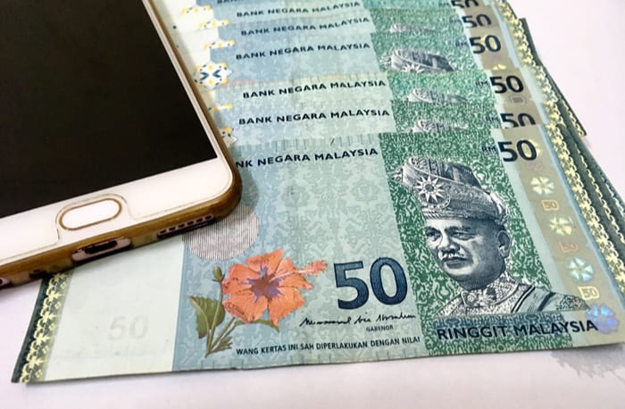 Grab, Razer, AirAsia, Malaysia, digital bank license, underserved, unbanked, eWallet, startups, financial services, news