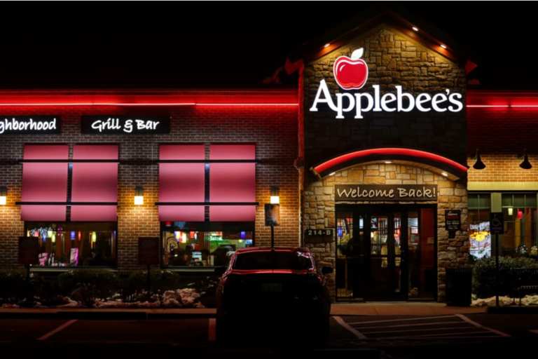 Applebee's, Delivery, Closures, Dine Brands, News