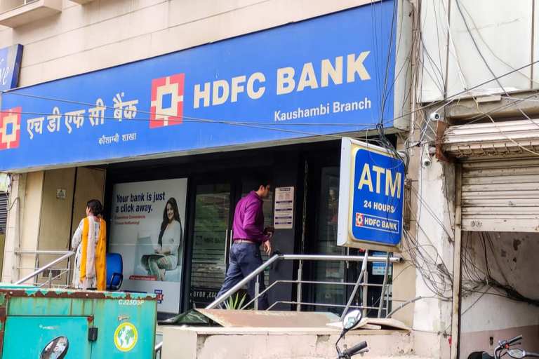 HDFC Banks Teams Up With Mastercard and And SAP Concor On Corp Spending Management