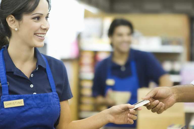 How In-Store Loyalty Programs Help Retailers