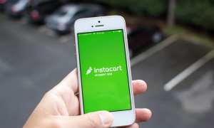 US Lawmakers Ask FTC To Examine Tipping Practices On Instacart And Other Delivery Platforms