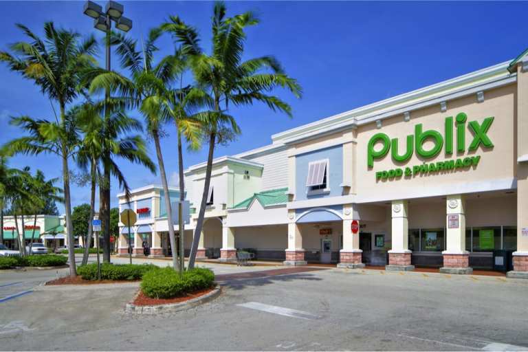 Publix store