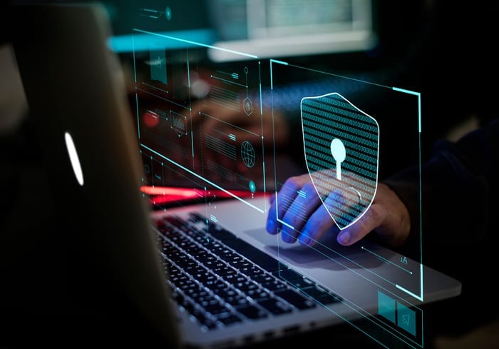 Russian Government Employees Charged in Worldwide Hacking Scheme