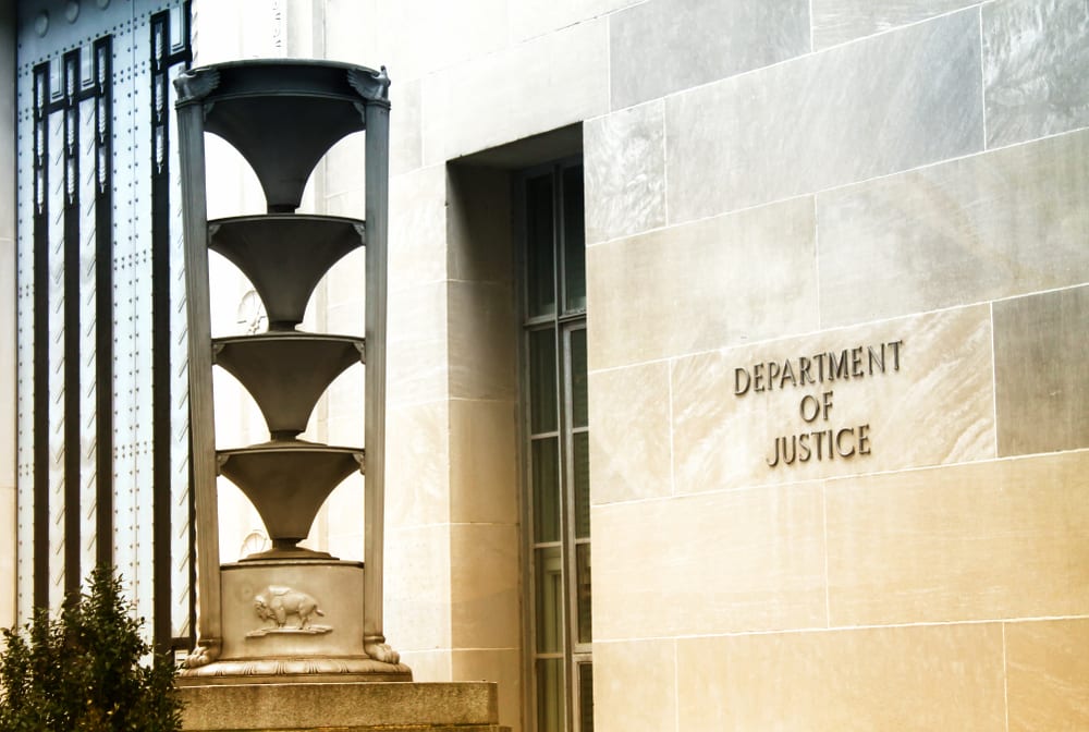 Justice Department, State AGs To Meet On Antitrust Suit Against Google