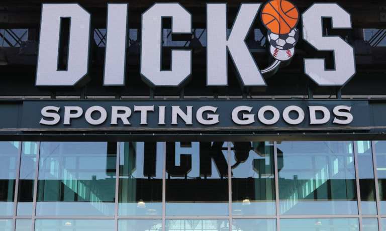 Dick's Sporting Goods