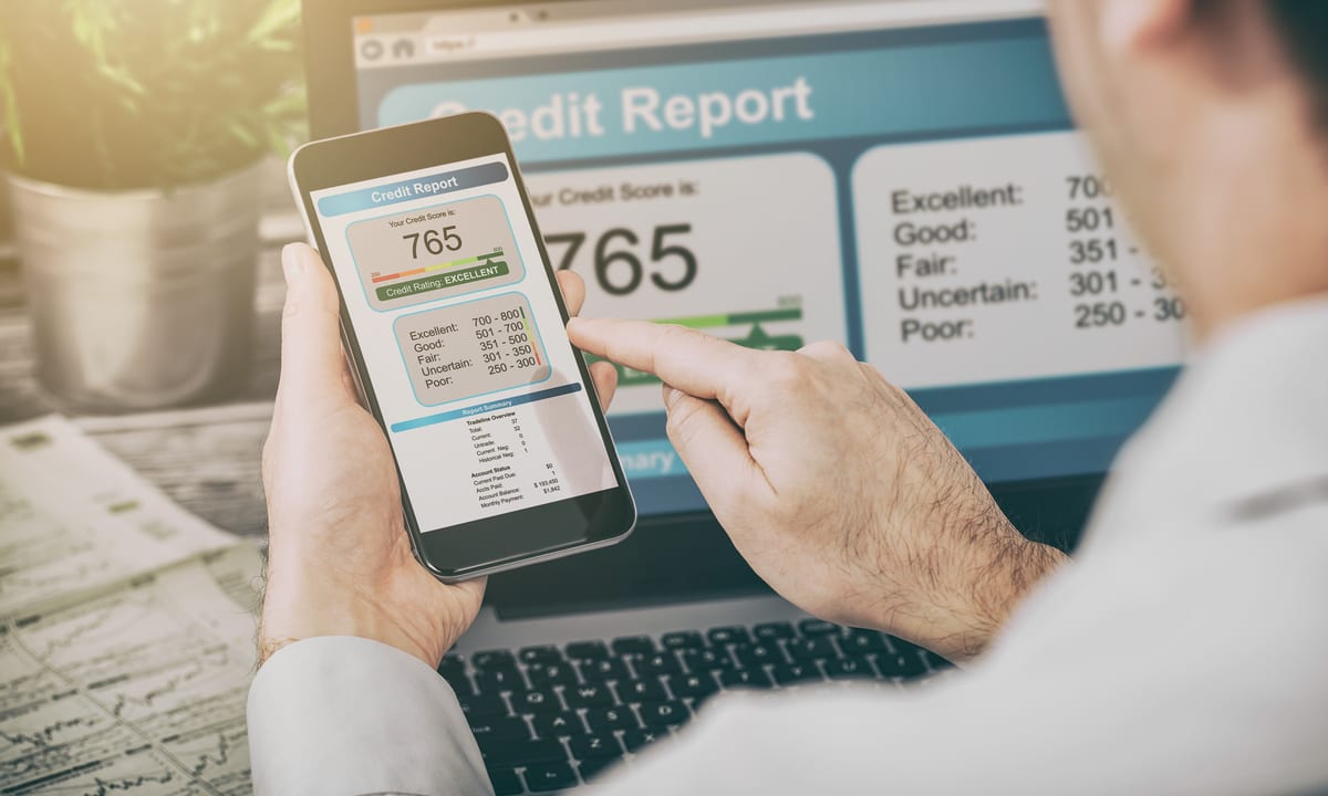 Average Credit Scores Hit Record High As Credit Card Balances Drop