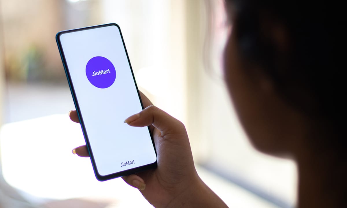 India’s Reliance To Fold JioMart Into WhatsApp For One-Stop Shopping