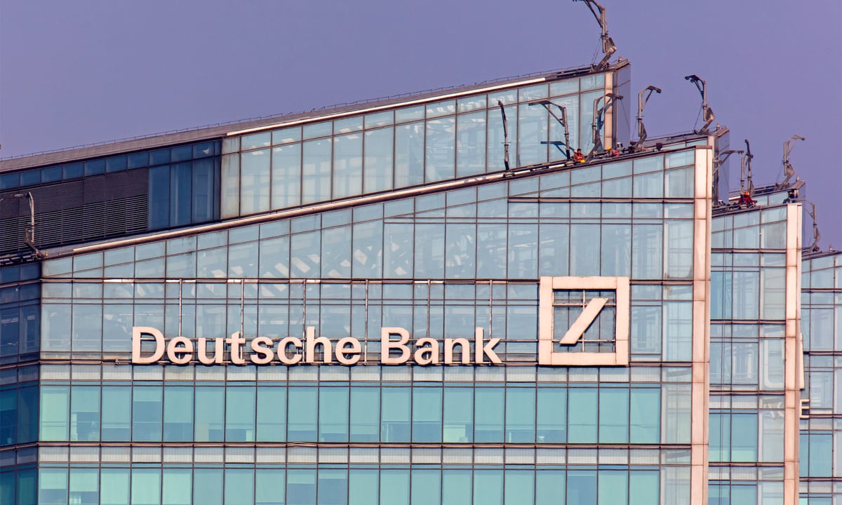 Banks Avoid Large Deposits As Negative Interest Looms