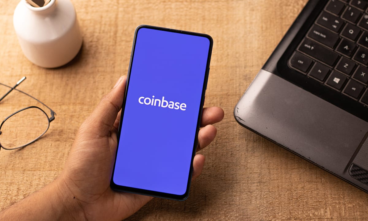 Coinbase’s New Stablecoin Account Could Yield 50x More Than Traditional Savings Accounts