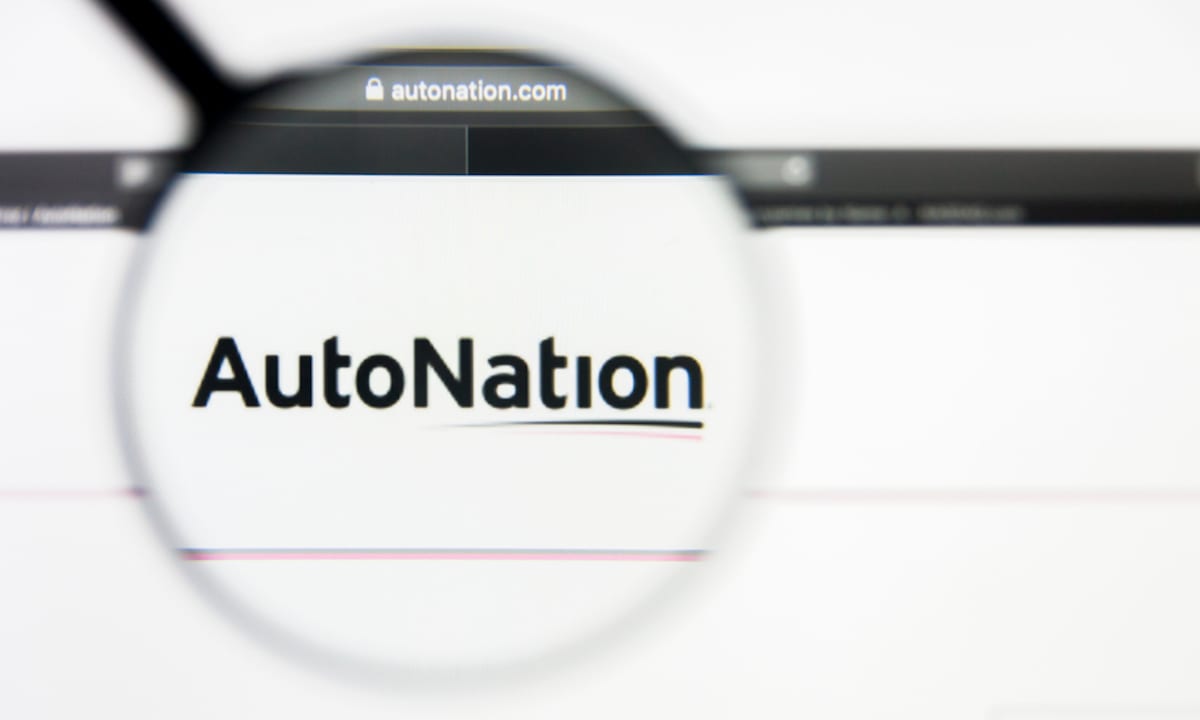 Autonation Looks to Boost Digital Reach With Stake in TrueCar