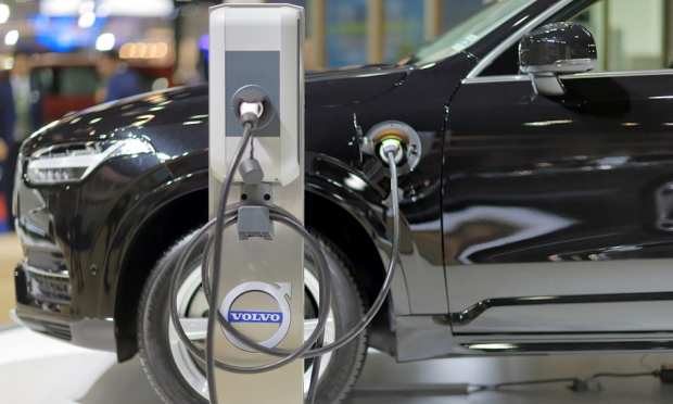 UK’s JustGoEV Debuts EV, Hybrid Vehicle D2C Sales Site