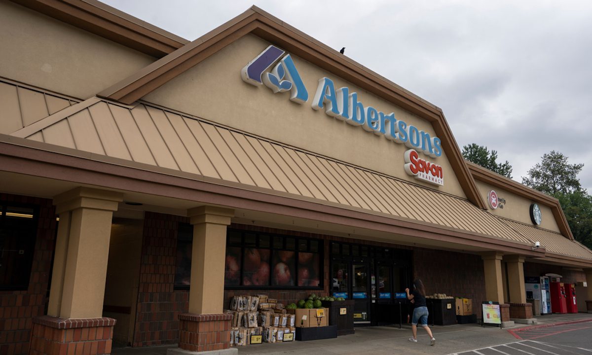 Albertsons Debuts Instacart Service At 40 Southwest Stores
