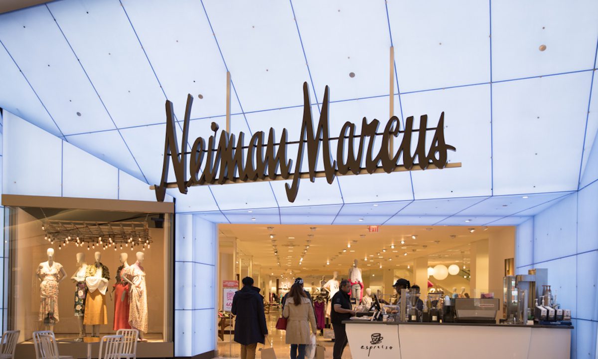 Planned Saks Fifth Avenue-Neiman Marcus Deal Passes Regulatory Hurdle