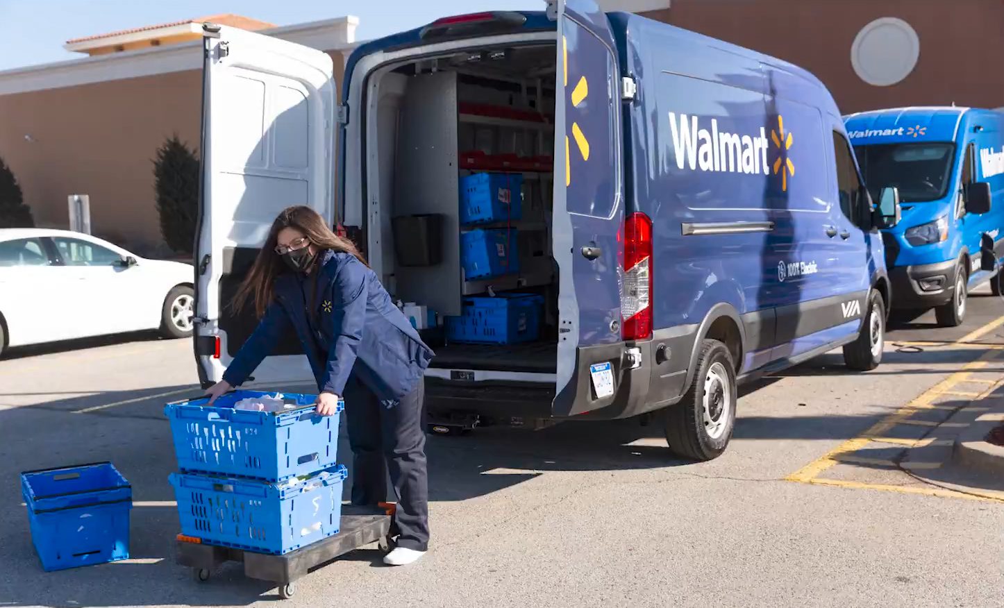 Walmart White Label, Last-Mile Service Aims to Monetize the Competition