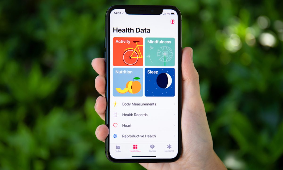 Apple Takes Bigger Bite Into Healthcare Tracking, Renewing Debate on Data Privacy