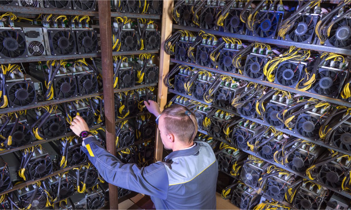 Senators Want to Track Crypto Mining Overseas