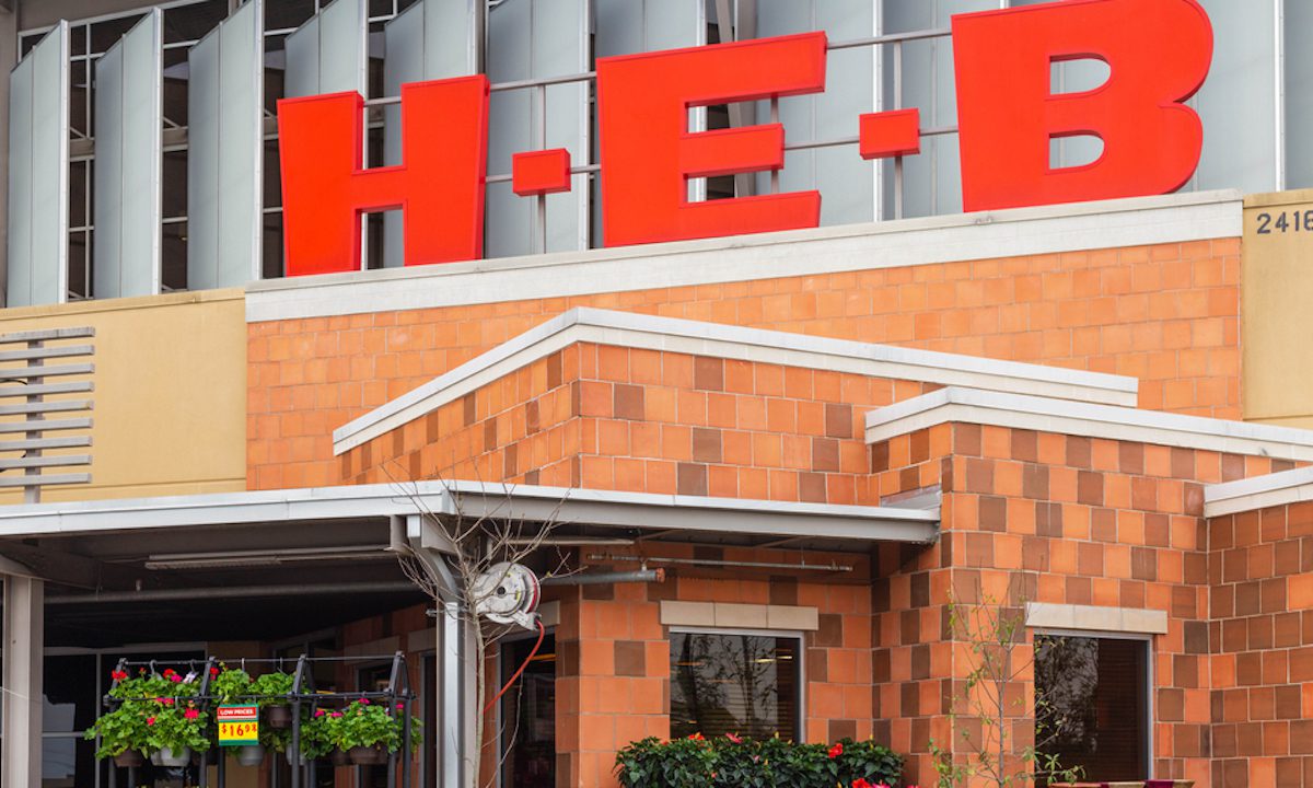 H-E-B Joins Grocers Bringing Delivery In-House to Boost eCommerce Margins