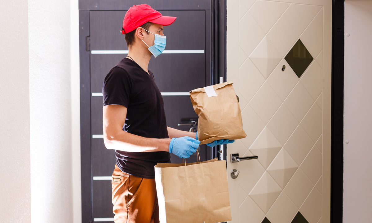 Delivery Fee Caps Benefit Major Restaurant Chains but Leave Independents to Struggle
