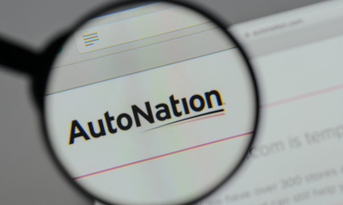 Digital Tools Are Still the Driving Competitive Advantage in Auto Sales