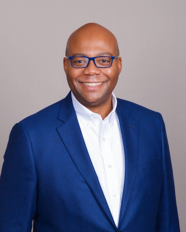 FinTech Vet Silvio Tavares Named VantageScore Head