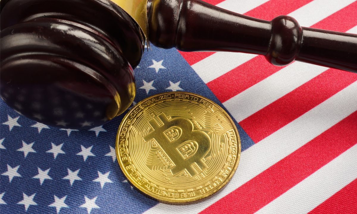 Sen. Warren Proposes Sanctions Compliance Law for Crypto Firms